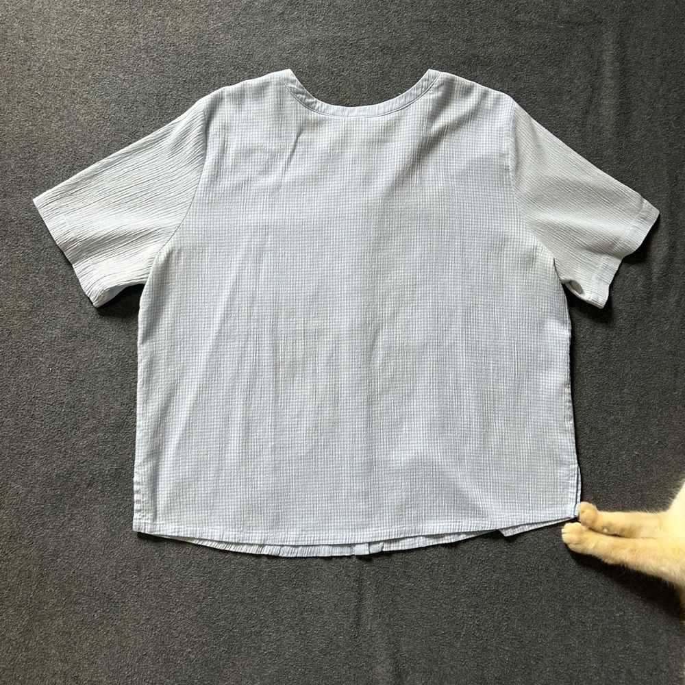 Embroidered Button-Up - Picture 6 of 6